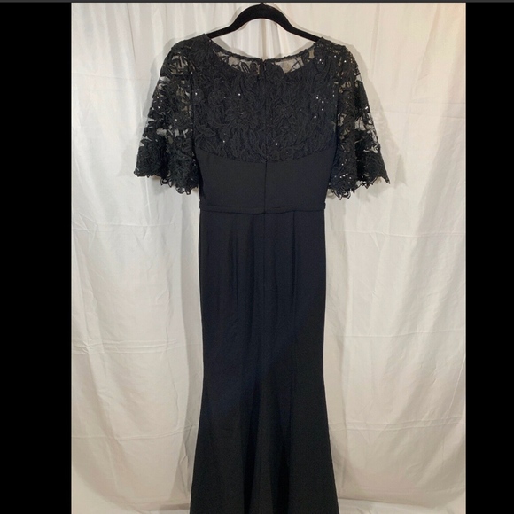 NEW Carmen Marc Valvo Infusion Flutter Sleeve Lace Evening Gown [SZ 2 ]‎ - Picture 5 of 8